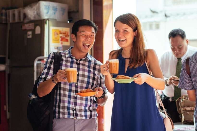 Singapore: Private Food Tour – 10 Tastings with Locals - Vegetarian Options: A Real Adaptation, Not a Side Quest