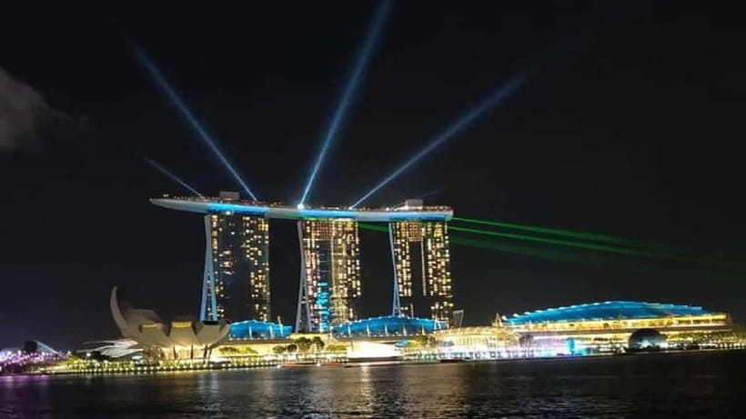 Singapore: Private Nighttime Sightseeing with River Cruise - Clarke Quay river cruise: skyline glow plus a scenic route