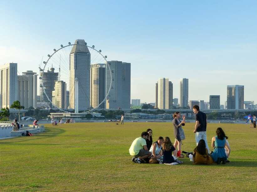 Singapore: Private Walking Tour with a Local - $90 Per Person: Is This Good Value?