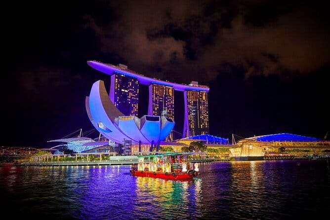 Singapore River Cruise Tour with E-Tickets - E-tickets at the gate: the one thing that can ruin your evening