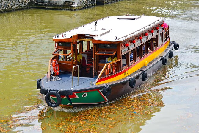 Singapore River Sightseeing Cruise Ticket - Check-In Reality: QR Code Expectations and Staff Temper