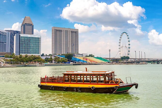 Singapore River Sightseeing Cruise Ticket - Traditional Boat Vibes: Calm, Breezy, and Photo-Friendly