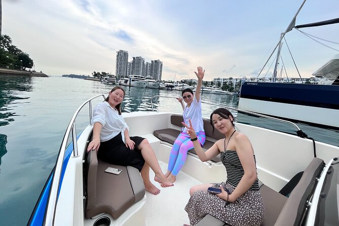 Singapore Southern Islands Speedboat Guided Tour - The 45-Minute Route: Sentosa Cove to Pulau Tekukor and Beyond