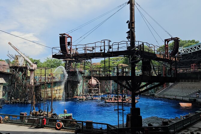 Singapore Universal Studios Full Day package - Pickup Options and an English Chauffeur Guide: Less Chaos, More Fun