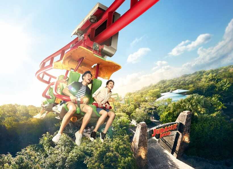 Singapore: Universal Studios Singapore Entry Tickets - Transformers, Sesame Street, and the park’s best use of character power