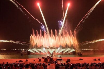 Singapore: Wings of Time Show Entry Ticket - Getting there and picking your seat at the open-air venue