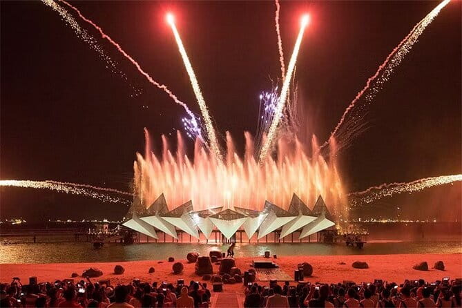 Singapore: Wings of Time Show Entry Ticket - Getting there and picking your seat at the open-air venue