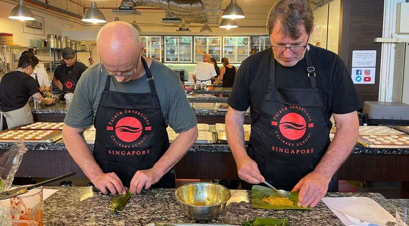 Singaporean Cooking Class With A Professional Chef - The 10AM–1PM Schedule: Cooking First, Lunch Second