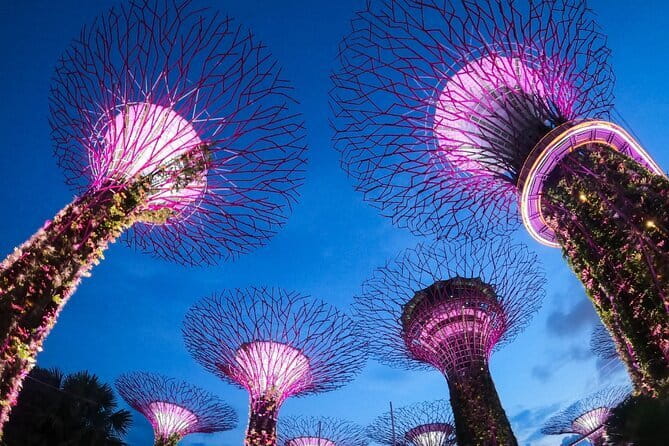 Singapore's Marina Bay Wonders and Heritage Tales, Chinatown - Merlion Park: the landmark moment you’ll understand after the heritage start