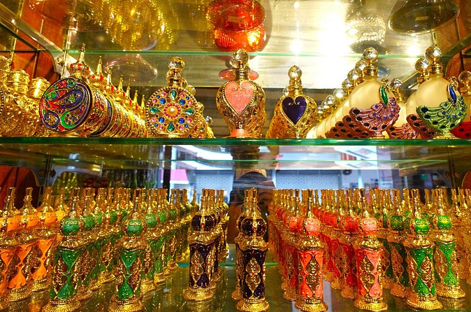 Thread of Faith and Fabric: Singapore Kampong Glam Walking Tour - Sultan Mosque: The Anchor Stop That Gives the Whole Area Context