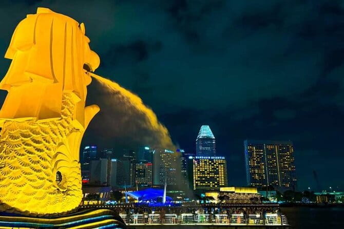Twilight Magic Singapore River Cruise and 2 Light Show - Clarke Quay river cruise: 30 minutes of big-city lights