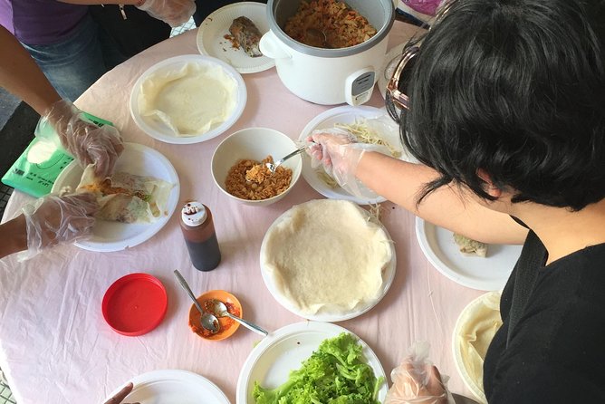 Ultimate Food Journey - Wet vs Dry Markets: What Your Guide Points Out