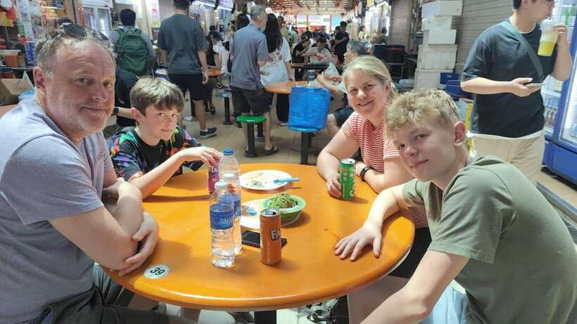 UNESCO Hawker Culture: Chinatown Food Tasting Tour - Buddha Tooth Relic Temple and Sago Lane: culture past the food counter