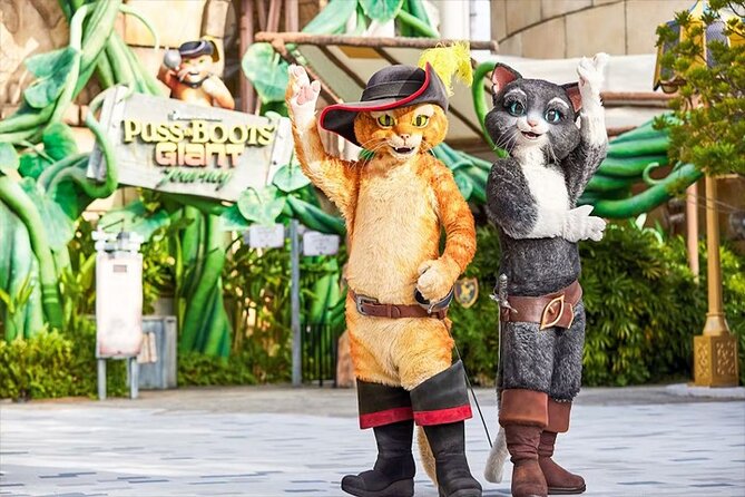 Universal Studios Singapore Tickets with Options - Weather on Sentosa: When the Park Day Can Change